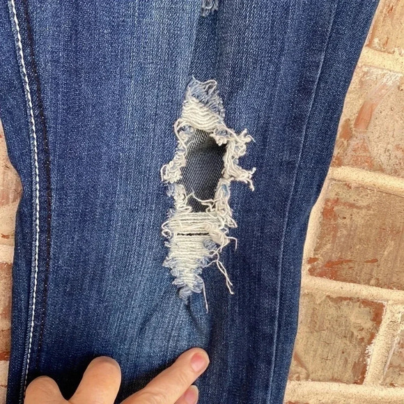 Premiere Distressed Bling Cross Pocket Jeans - Picture 4 of 12